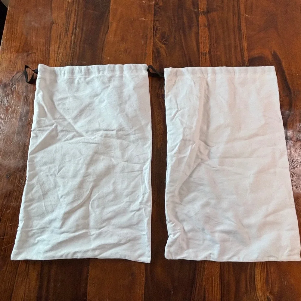 Larroude White Cotton Canvas Shoe Dust Bags Set of 2 Logo Print Travel Pouches